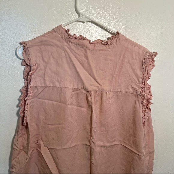 Velvet Heart Sleeveless Button Down Blouse Light Pink L - Picture 7 of 11